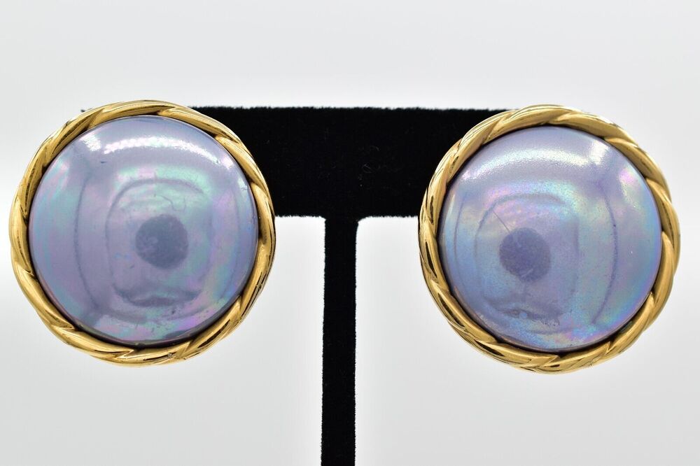 Vintage Cabochon Clip On Earrings Iridescent Blue Round Heavy Chunky 1980s BinAI
